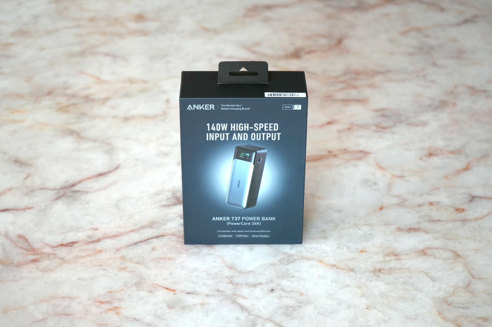 انكر 737 باور بانك 24000 مللي امبير